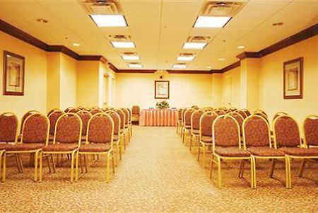 Holiday Inn Express Waterbury Kemudahan gambar