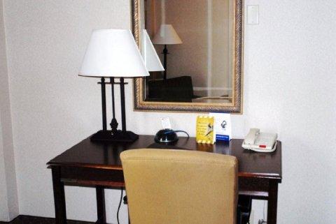 Holiday Inn Express Waterbury Luaran gambar