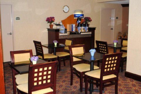 Holiday Inn Express Waterbury Luaran gambar