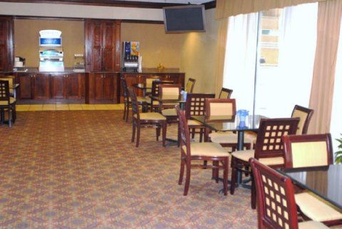 Holiday Inn Express Waterbury Luaran gambar
